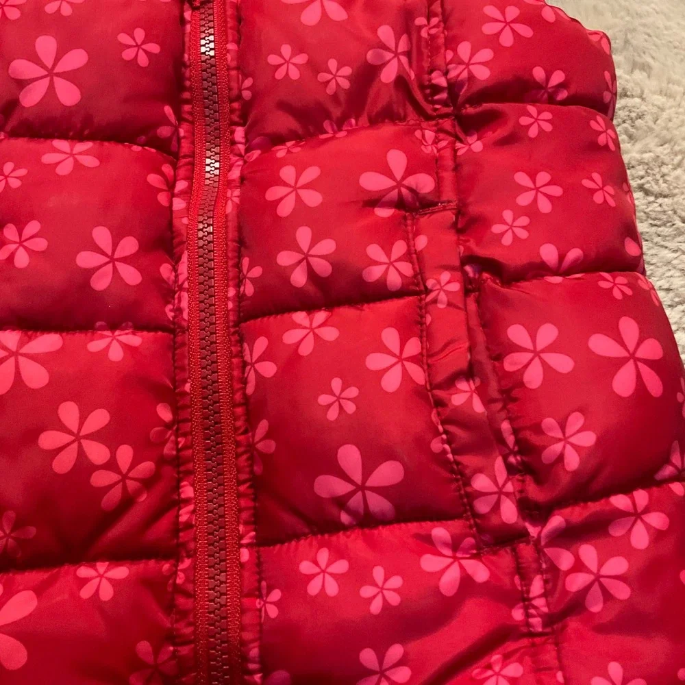 Old Navy Insulated Puffer Vest Red‎ Pink Floral Girls Size Small Kids